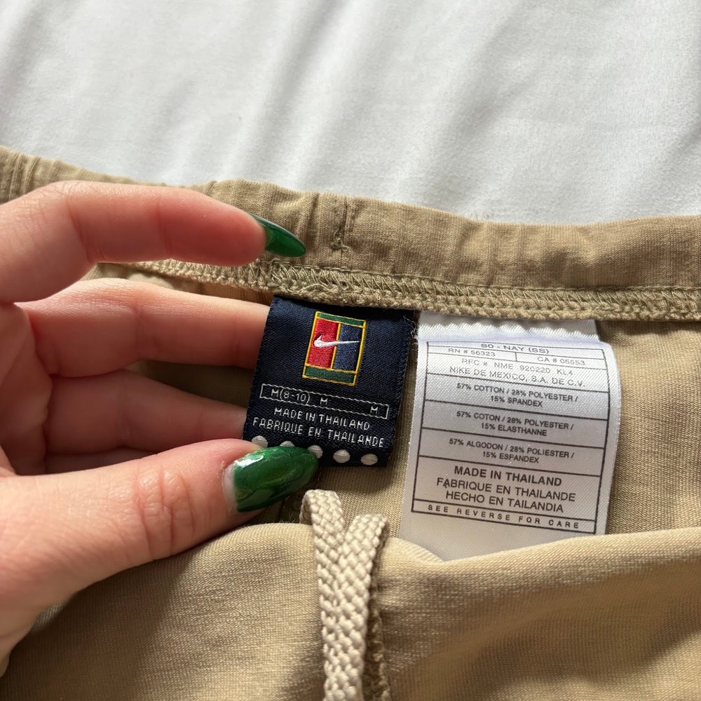Vintage Nike Skirt Womens Medium Court Tennis Golf Tan Khaki Athletic Preppy - Picture 3 of 7